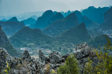 100句英语句子（谚语和名言一共一百句）<带中文翻译>