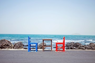 100句英语句子（谚语和名言一共一百句）<带中文翻译>